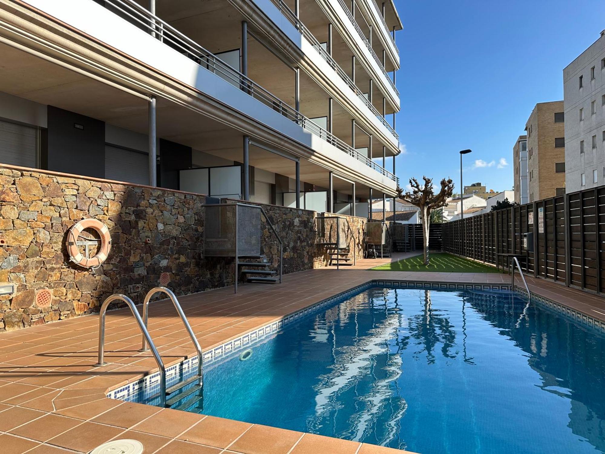Agi Torre Quimeta Apartments Roses Extérieur photo