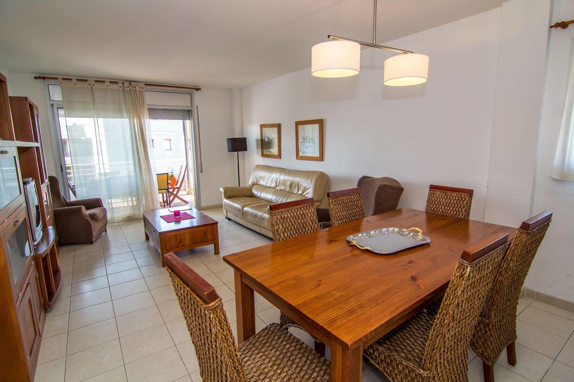 Agi Torre Quimeta Apartments Roses Extérieur photo