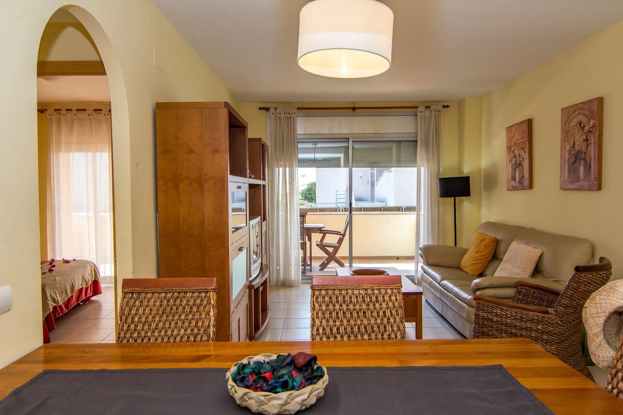 Agi Torre Quimeta Apartments Roses Extérieur photo